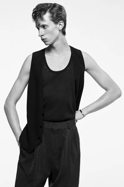 Look 27